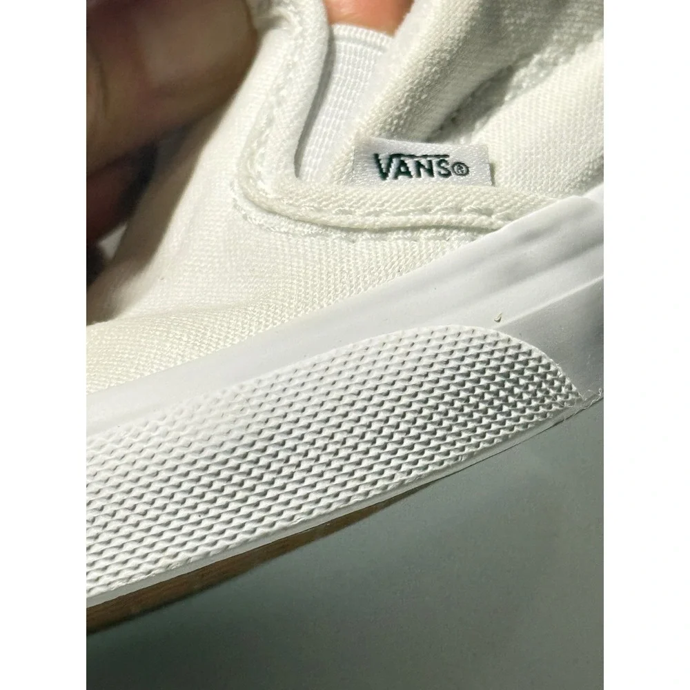 Vans Toddler Classic Slip-On True White Canvas Sneakers Size 4.0 Toddler Casual